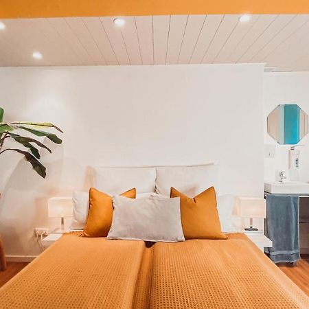 Villa Herkules - Privates Apartment Am Waldrand Mit Smart Tv Und Kostenlosen Parkplaetzen Kassel Dış mekan fotoğraf